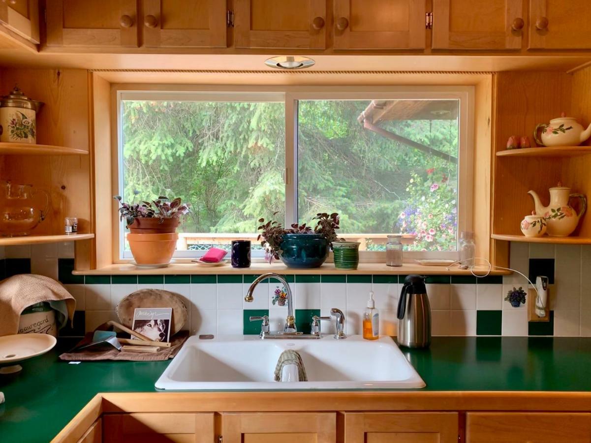 Sourdough Sunrise B&B Сьюард Экстерьер фото